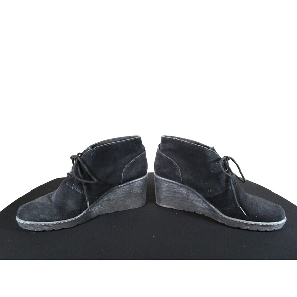 Collection By Clarks Black Suede Med. Wedge Heel Lace Up Ankle Boots Women 6.5 - Picture 4 of 10